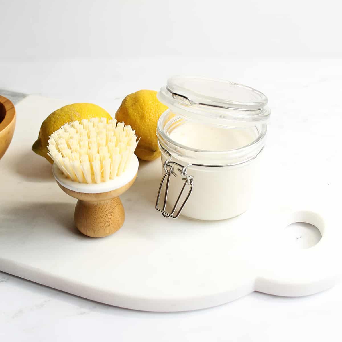 polishing bath and shower scrub