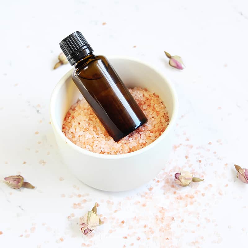 Creating a Sanctuary to Hygge with Essential Oils / How to Hygge with Essentials Oils