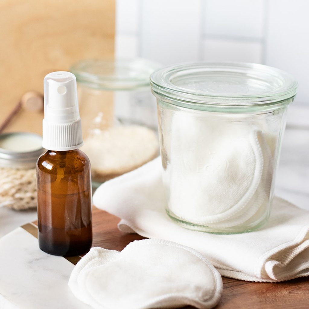 DIY eye makeup remover pads are a simplified zero waste make-up removal method for you and our planet.