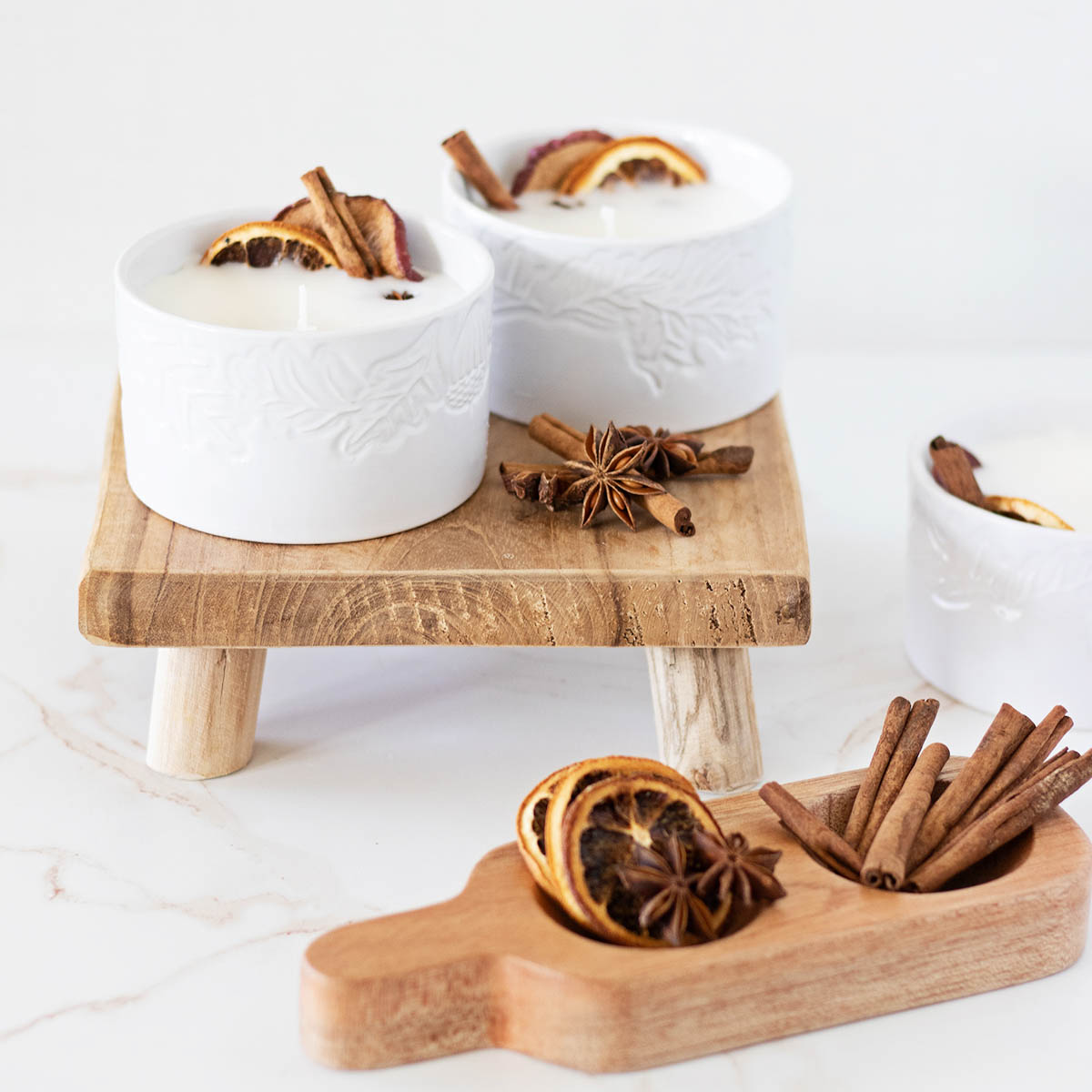 25 Irresistible Homemade Fall Candles, You Got to Make!