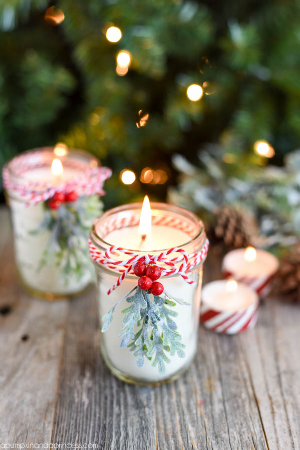 Make these adorable soy peppermint candles in a mason jar.