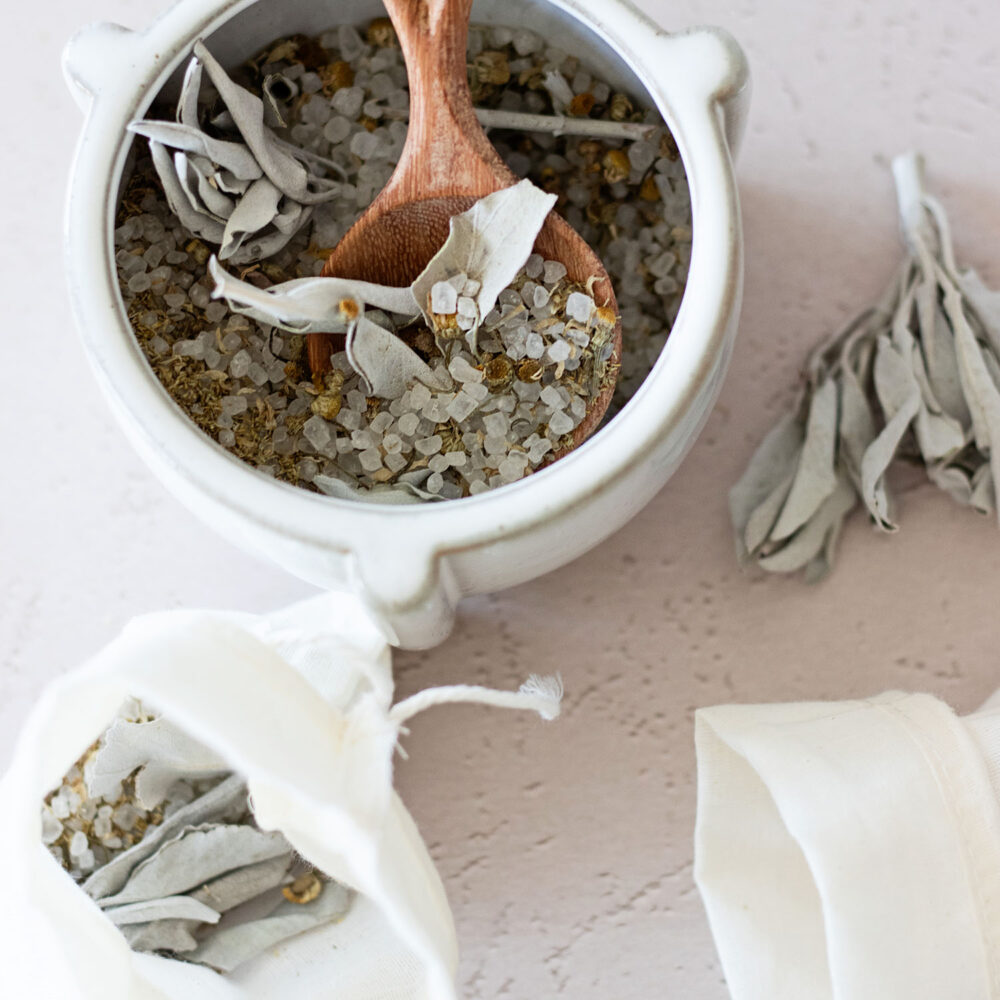 DIY sage chamomile bath tea bags are just the answer to declutter your thoughts and lift away the stress of the day.