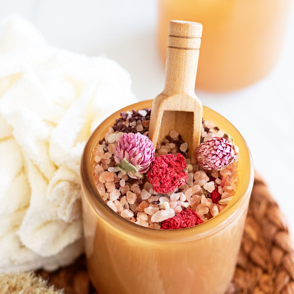 DIY wine crafts to make with old wine, wine corks, and wine bottle recycling ideas.