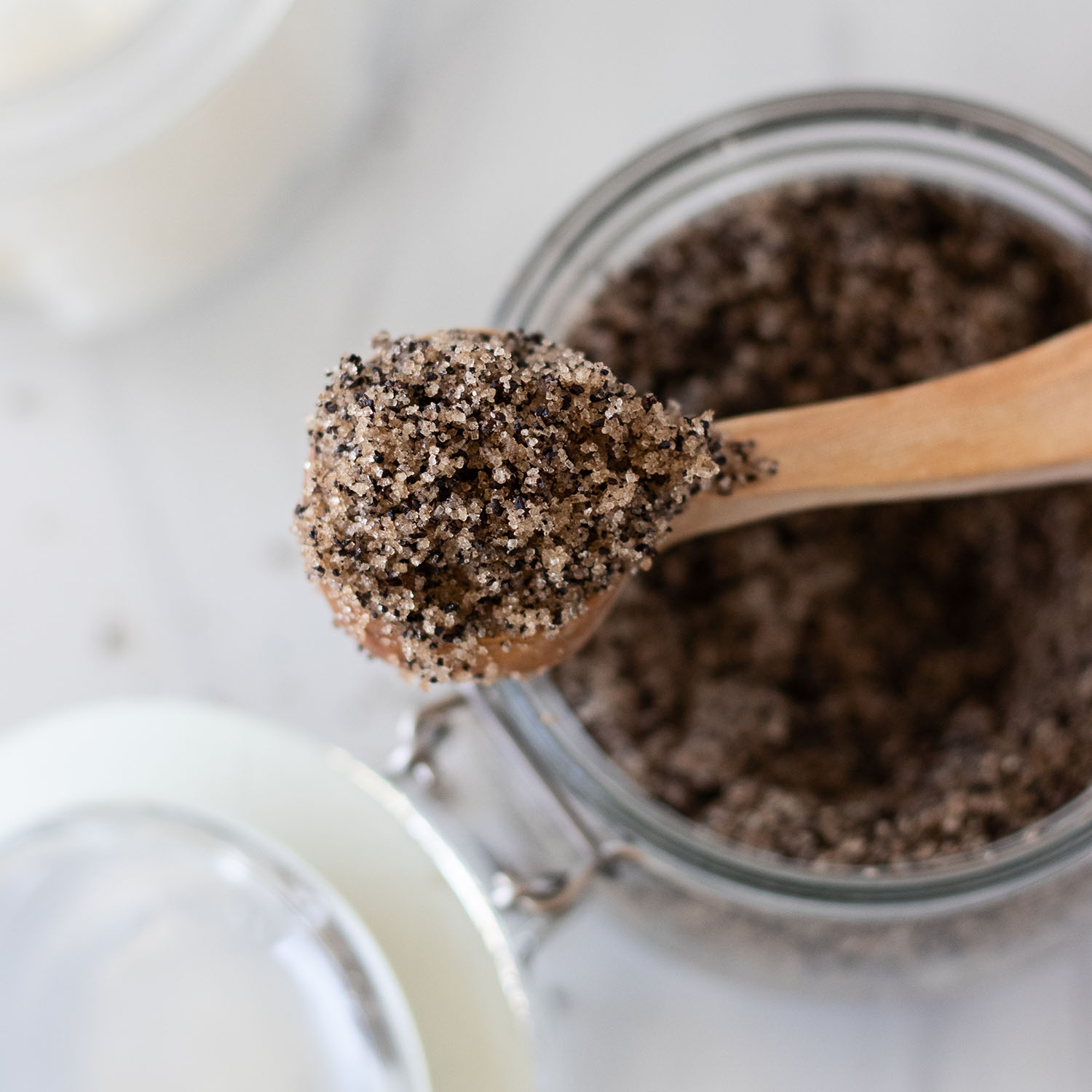 Create a sustainable daily ritual that helps you feel refreshed and rejuvenated with this DIY coffee scrub to reveal your inner glow.