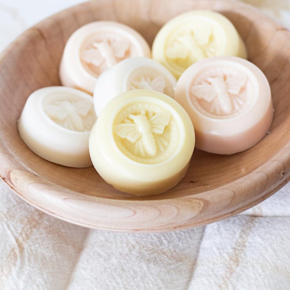 Elevate your bath routine with this pretty in pastel peach soap in a tin. It’s surprisingly an easy melt and pour soap recipe!