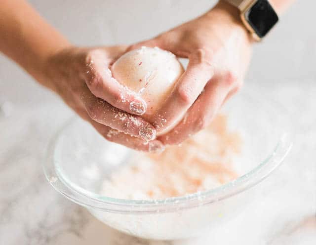 Ginger Grapefruit Detox Bath Bomb Recipe